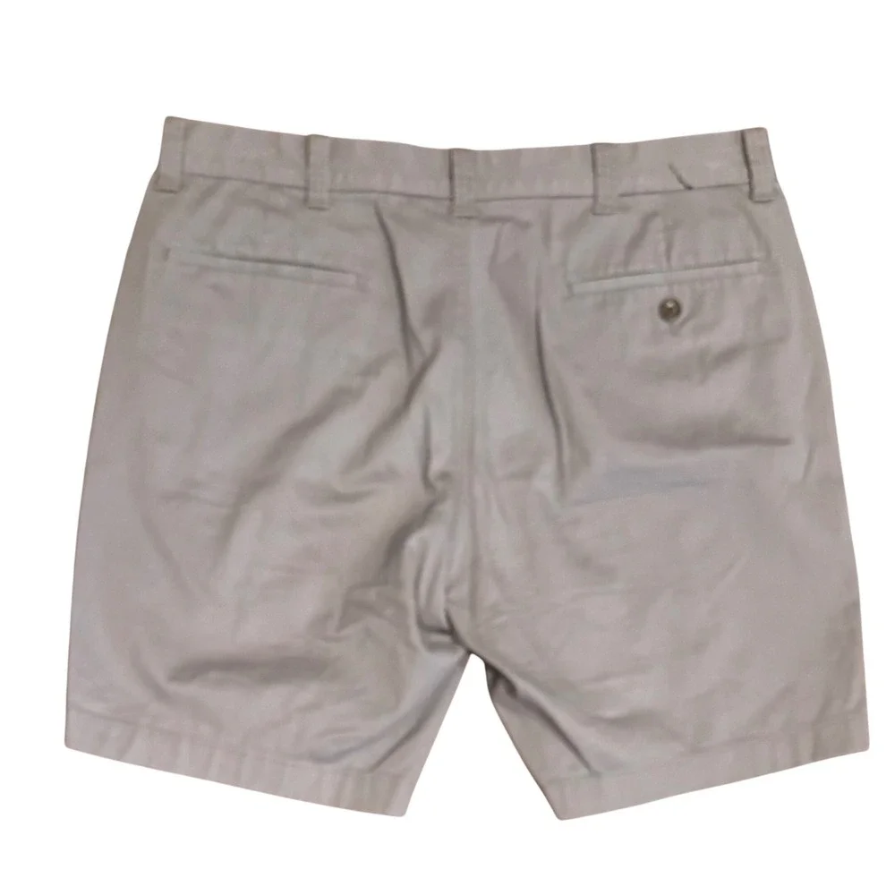 J.Crew Men's Re-Imagined Grey Chino Shorts 9